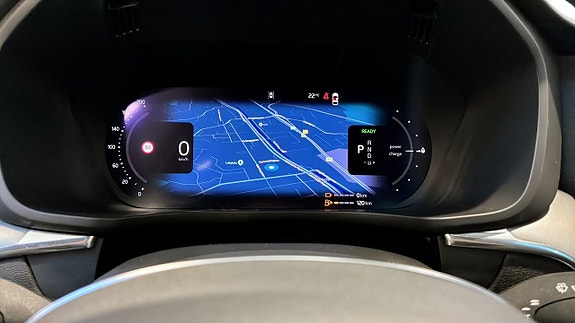 Volvo XC60 16 of 18