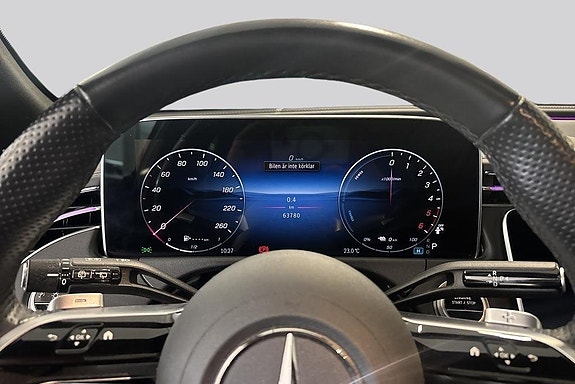 Mercedes-Benz E300 de 10 of 14