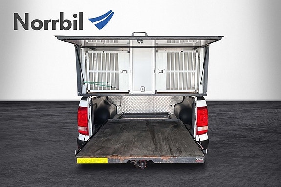 Volkswagen Amarok 10 of 15