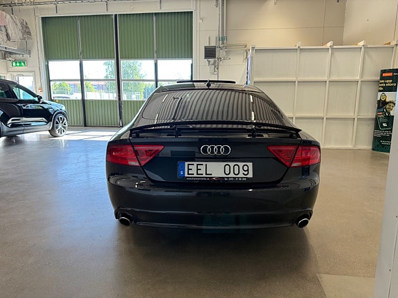 Audi A7 2 of 24