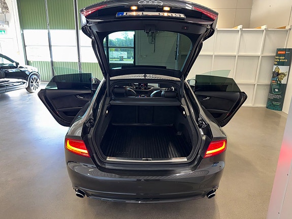 Audi A7 9 of 24