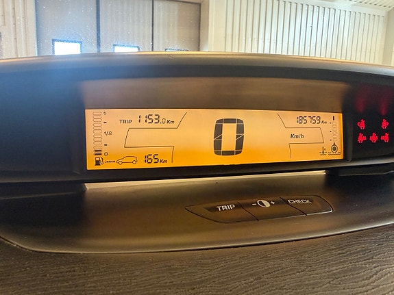 Citroen C4 7 of 14