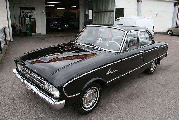 Ford Falcon 8 of 22