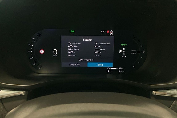 Volvo XC60 15 of 28