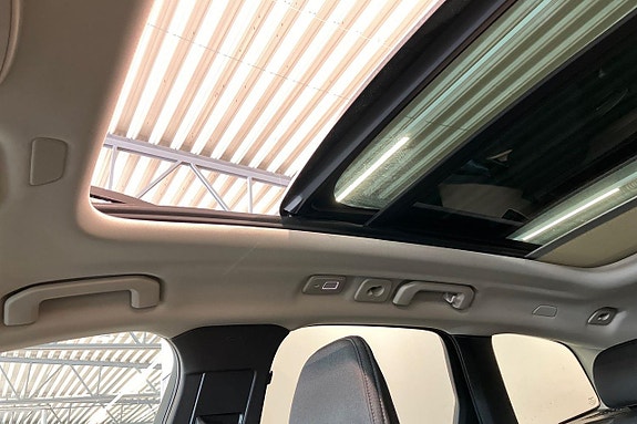 Volvo XC60 18 of 28
