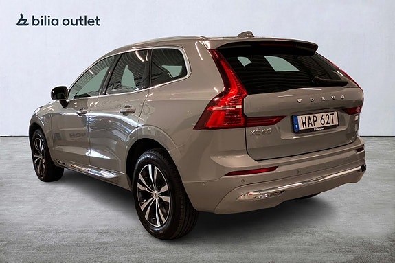 Volvo XC60 3 of 28