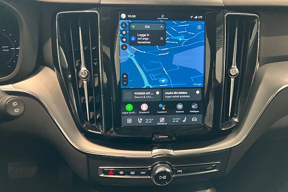 Volvo XC60 16 of 28