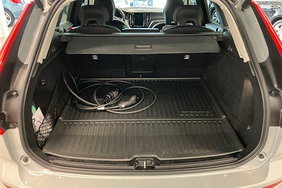 Volvo XC60 21 of 28