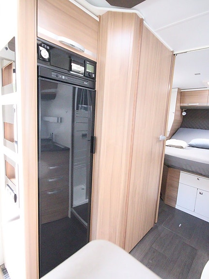 Adria Matrix Axess 670 SC (163 hk) 11 of 20
