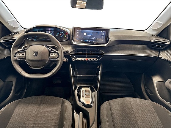 Peugeot 208 6 of 15