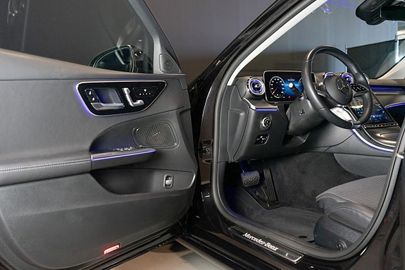 Mercedes-Benz C300 de 10 of 18