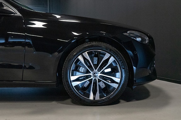 Mercedes-Benz C300 de 9 of 18