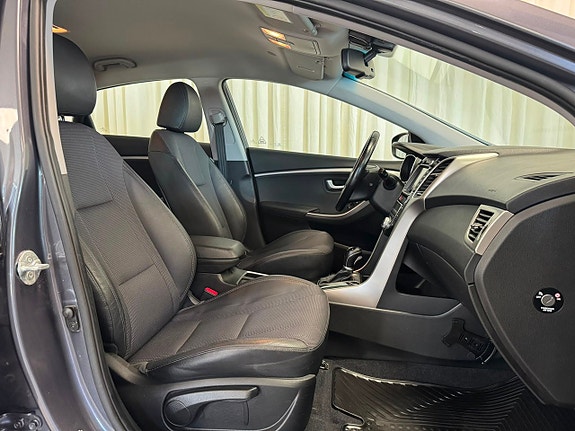 Hyundai i30 11 of 30