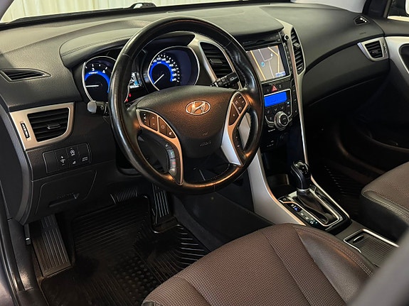 Hyundai i30 7 of 30