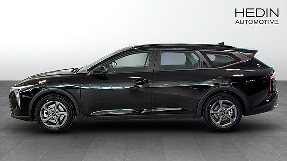 Kia K4 6 of 16