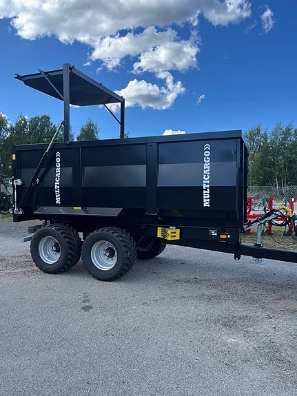 Multicargo M16R  "Kampanj" volymdumper 3 of 5
