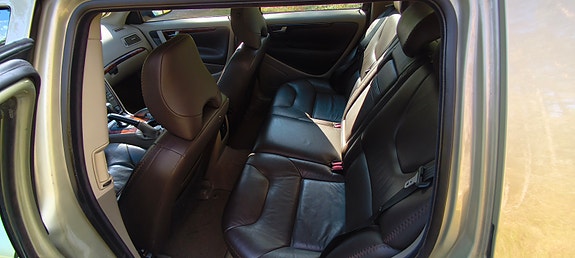 Volvo XC70 6 of 10