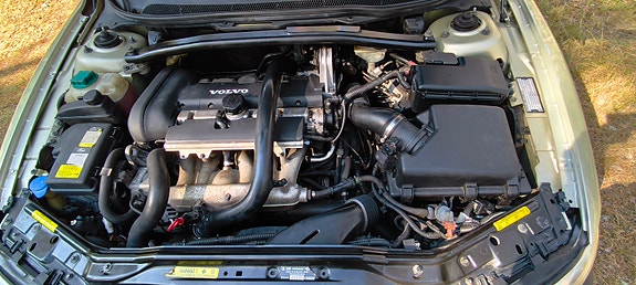 Volvo XC70 9 of 10