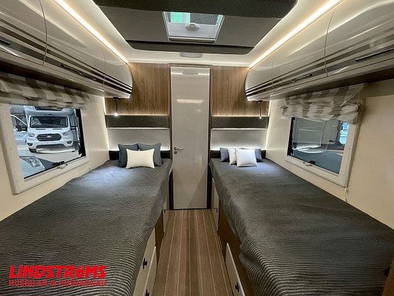 CI Magis 82 XT 165hk Aut Badrum bak INKOMMANDE Ränta 3,95% 3 of 27