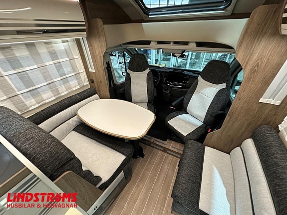 CI Magis 82 XT 165hk Aut Badrum bak INKOMMANDE Ränta 3,95% 5 of 27