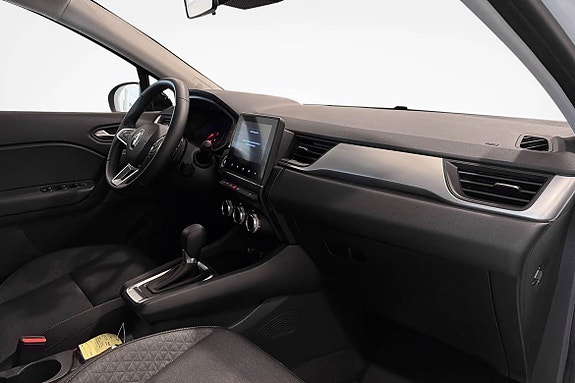 Renault Captur 9 of 15