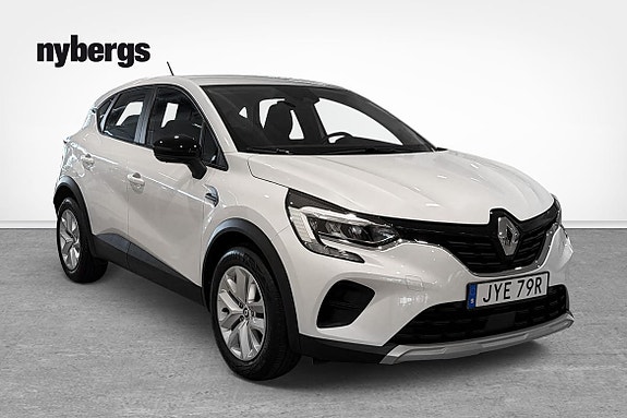 Renault Captur 5 of 15