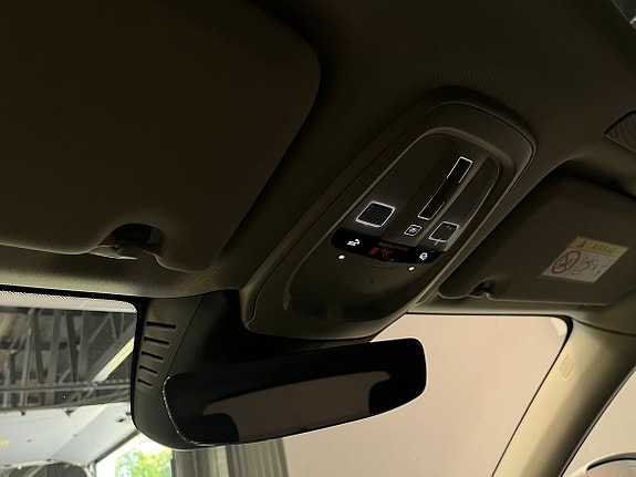 Volvo XC60 17 of 19