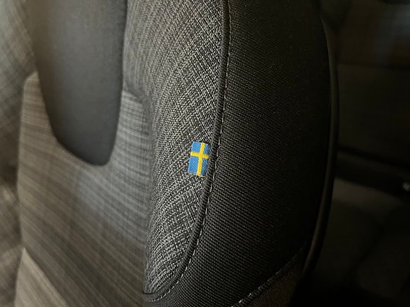 Volvo XC60 19 of 19