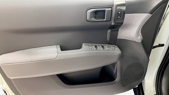 Kia EV3 11 of 13