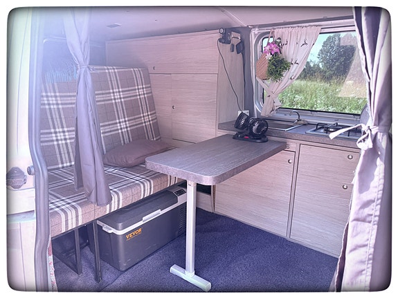 Volkswagen camper 12 of 30