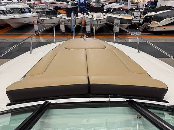 Sea Ray 265 Sundancer | Köp nu hämta till våren 7 of 12