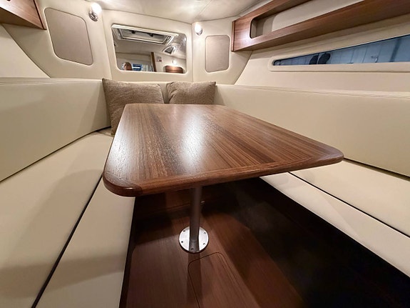 Sea Ray 265 Sundancer | Köp nu hämta till våren 9 of 12