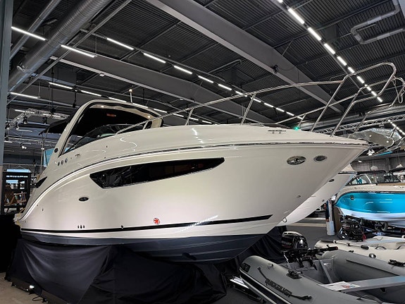 Sea Ray 265 Sundancer | Köp nu hämta till våren 2 of 12