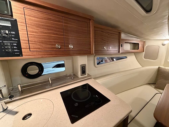 Sea Ray 265 Sundancer | Köp nu hämta till våren 8 of 12