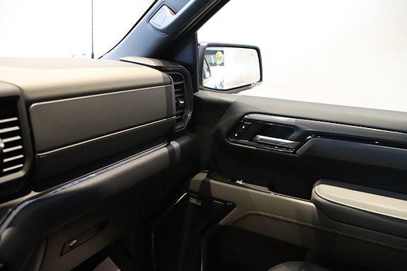 Chevrolet Silverado 1500 15 of 30