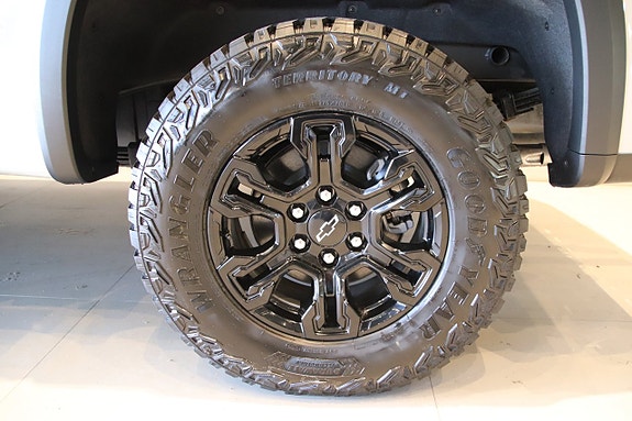 Chevrolet Silverado 1500 28 of 30