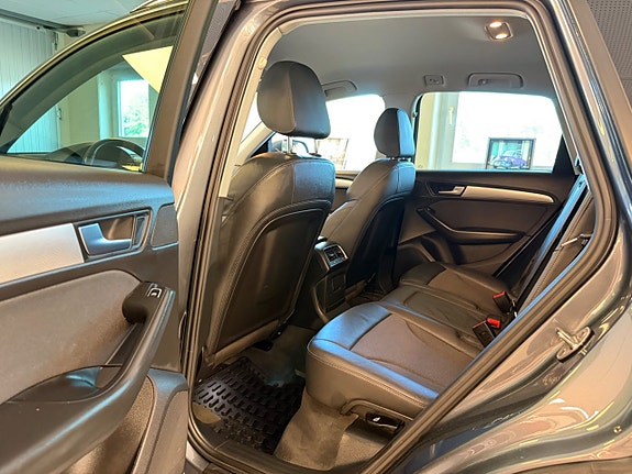 Audi Q5 20 of 30