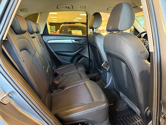 Audi Q5 23 of 30