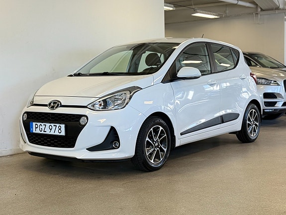 Hyundai i10 3 of 13
