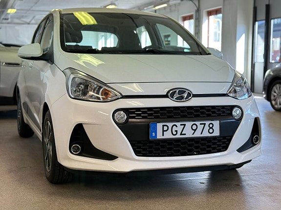 Hyundai i10 6 of 13