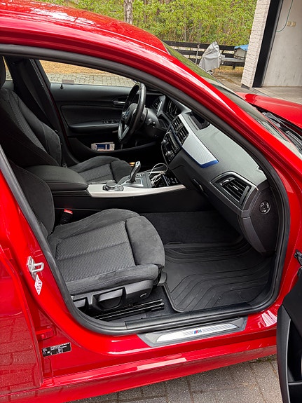 BMW 120d 9 of 10