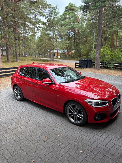 BMW 120d 2 of 10