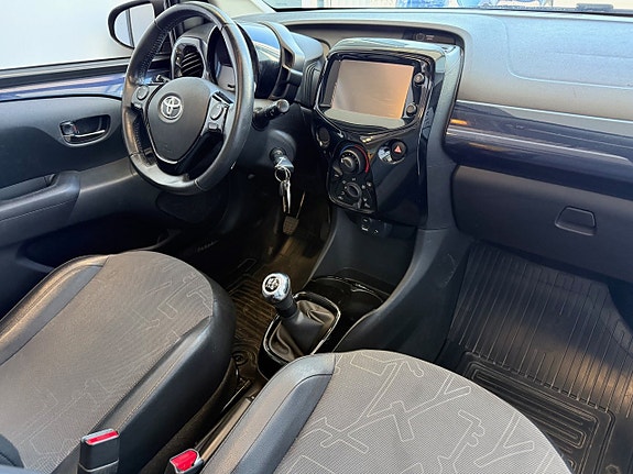 Toyota Aygo 7 of 7