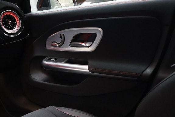 Mercedes-Benz CLA250+ 27 of 28