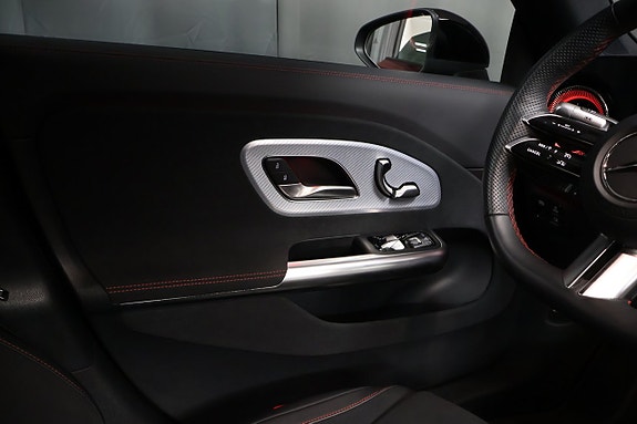 Mercedes-Benz CLA250+ 17 of 28