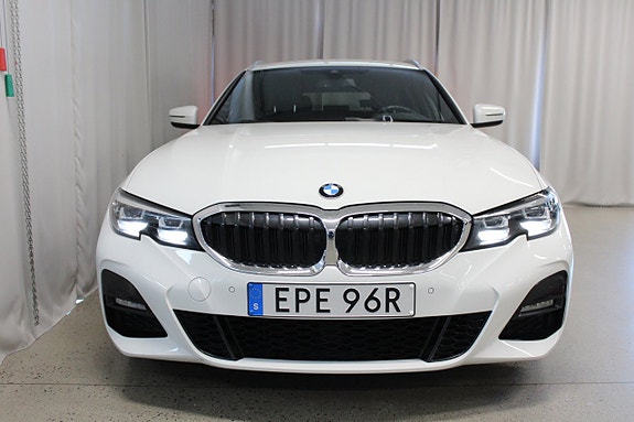 BMW 320d 7 of 30