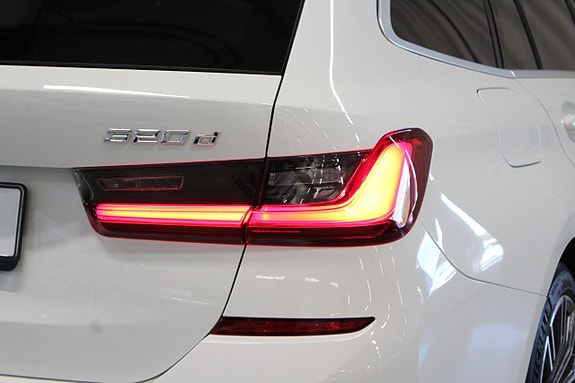 BMW 320d 11 of 30