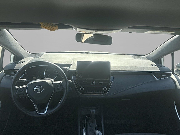 Toyota Corolla 7 of 21