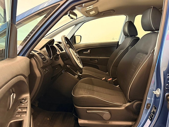 Kia Venga 8 of 14