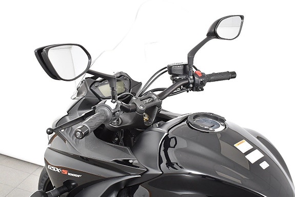 Suzuki GSX-S1000F ABS Nyservad 6 of 18